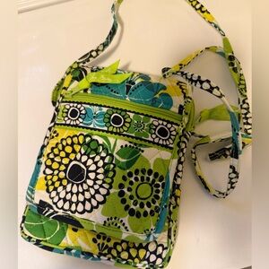 Vera  Bradley Mini Hipster Limes Up EUC